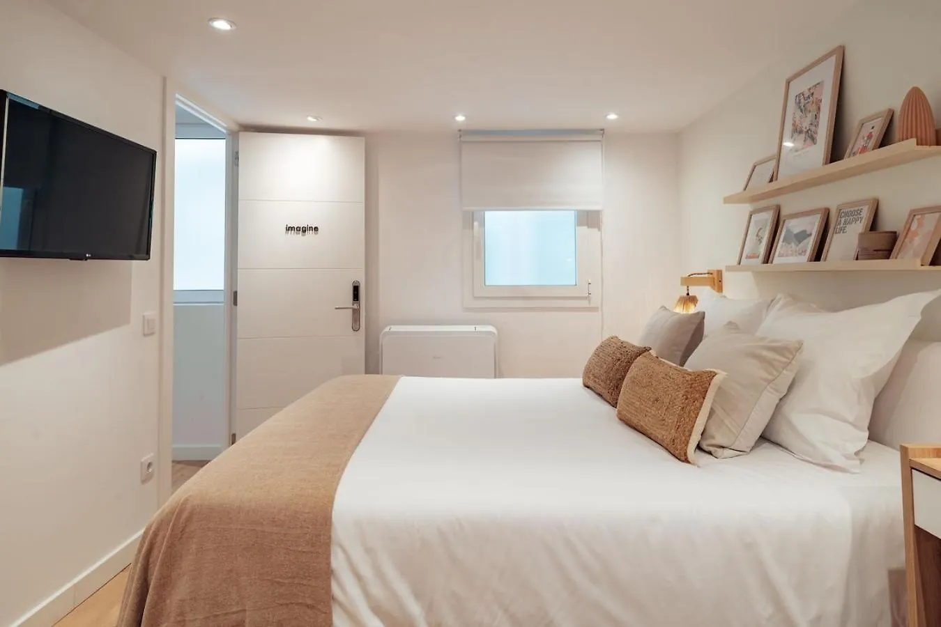 Casa Lennon Apartment Barcelona 0*,  Spain